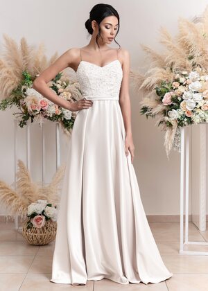 Vanessa Maxi Dress (Ivory)