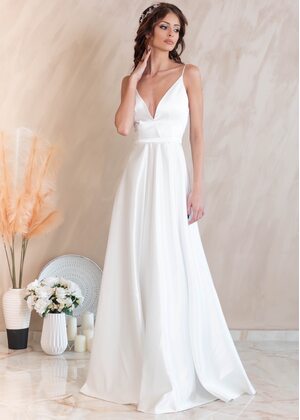 Aurelie Wedding Dress (Ivory)